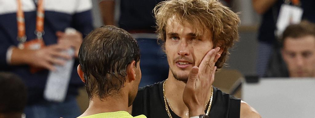 Zverev,  lesionado y Nadal pasa a la final
