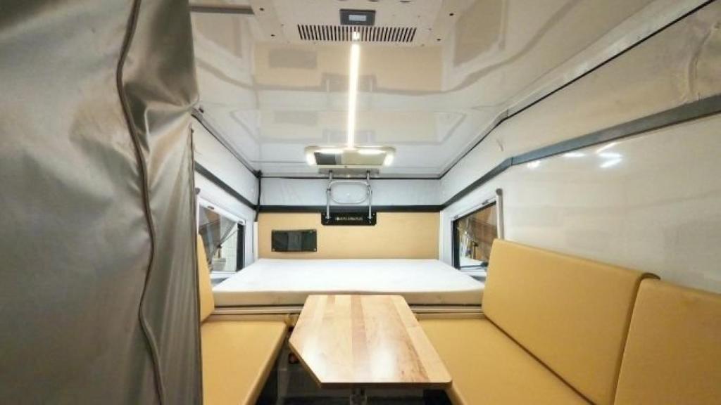 Interior de Boreal EOS-12