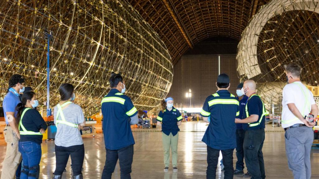Hangar de construcción del dirigible