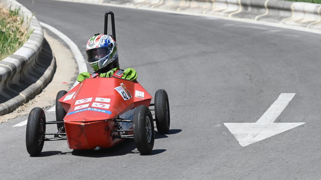 Carrera por Burgos del IX Hiperbaric Challenge y Copa Castilla y León de Deportes de Inercia