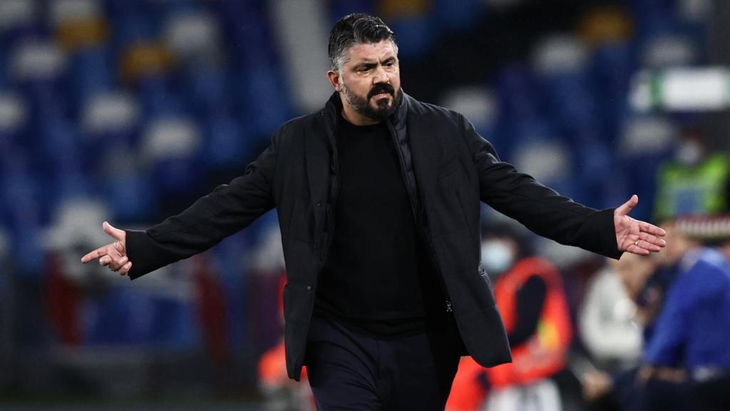 Genaro Gattuso durante un partido como entrenador en Italia
