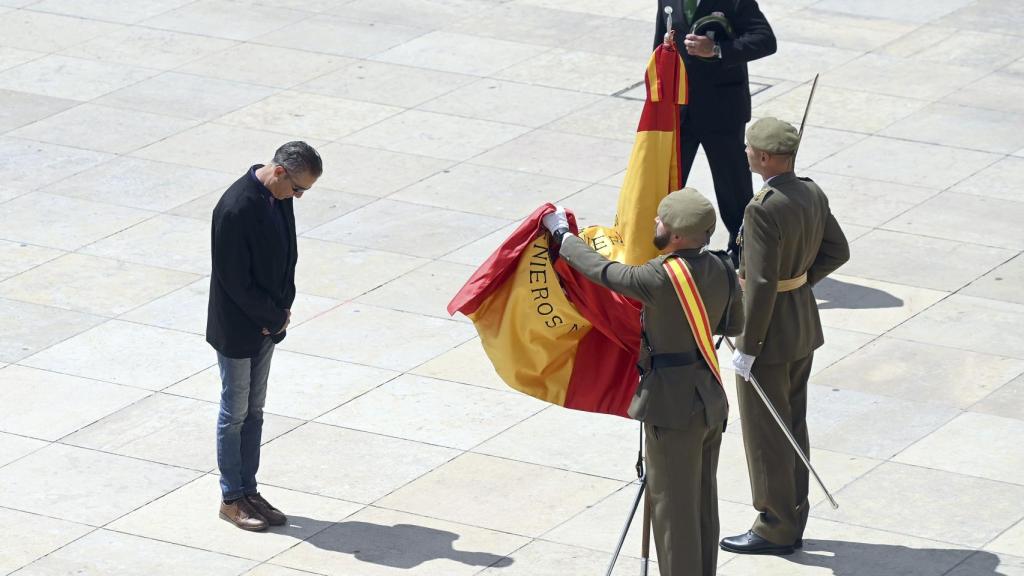 Acto de Jura de Bandera para personal civil en Burgos
