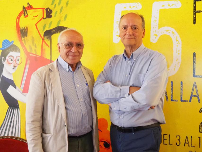 Juan José Tamayo y Gustavo Martín Garzo durante la conferencia que impartieron este domingo en el Círculo de Recreo.
