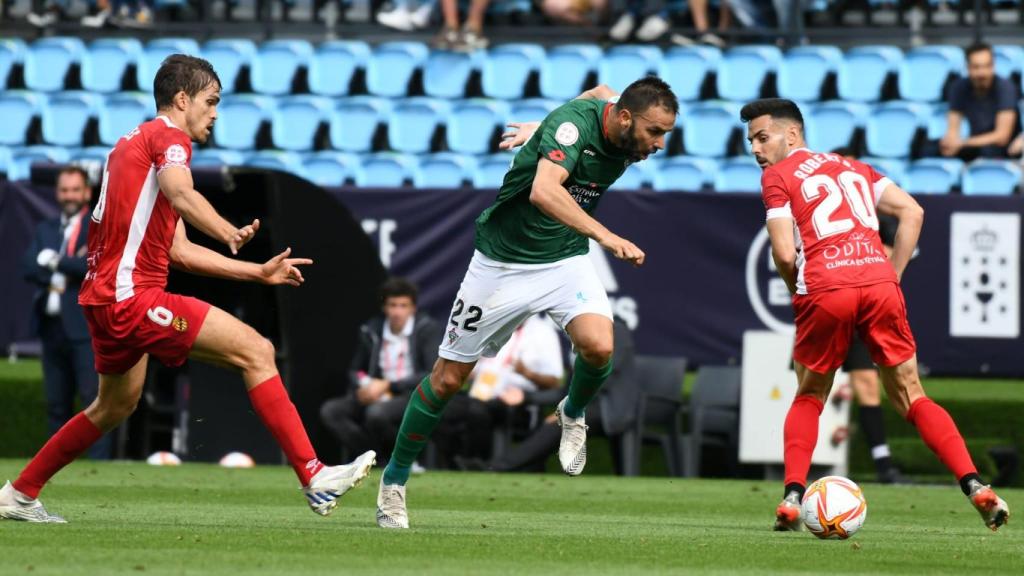 Racing 0-1 Nàstic: Ferrol dice adiós al sueño del ascenso a Segunda