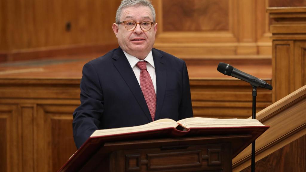 Andújar Hernández tomando posesión de su cargo.