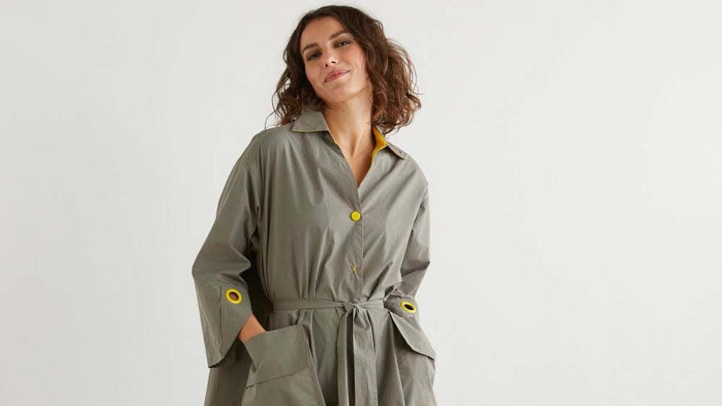 Las prendas 'oversize' son tendencia este 2022.