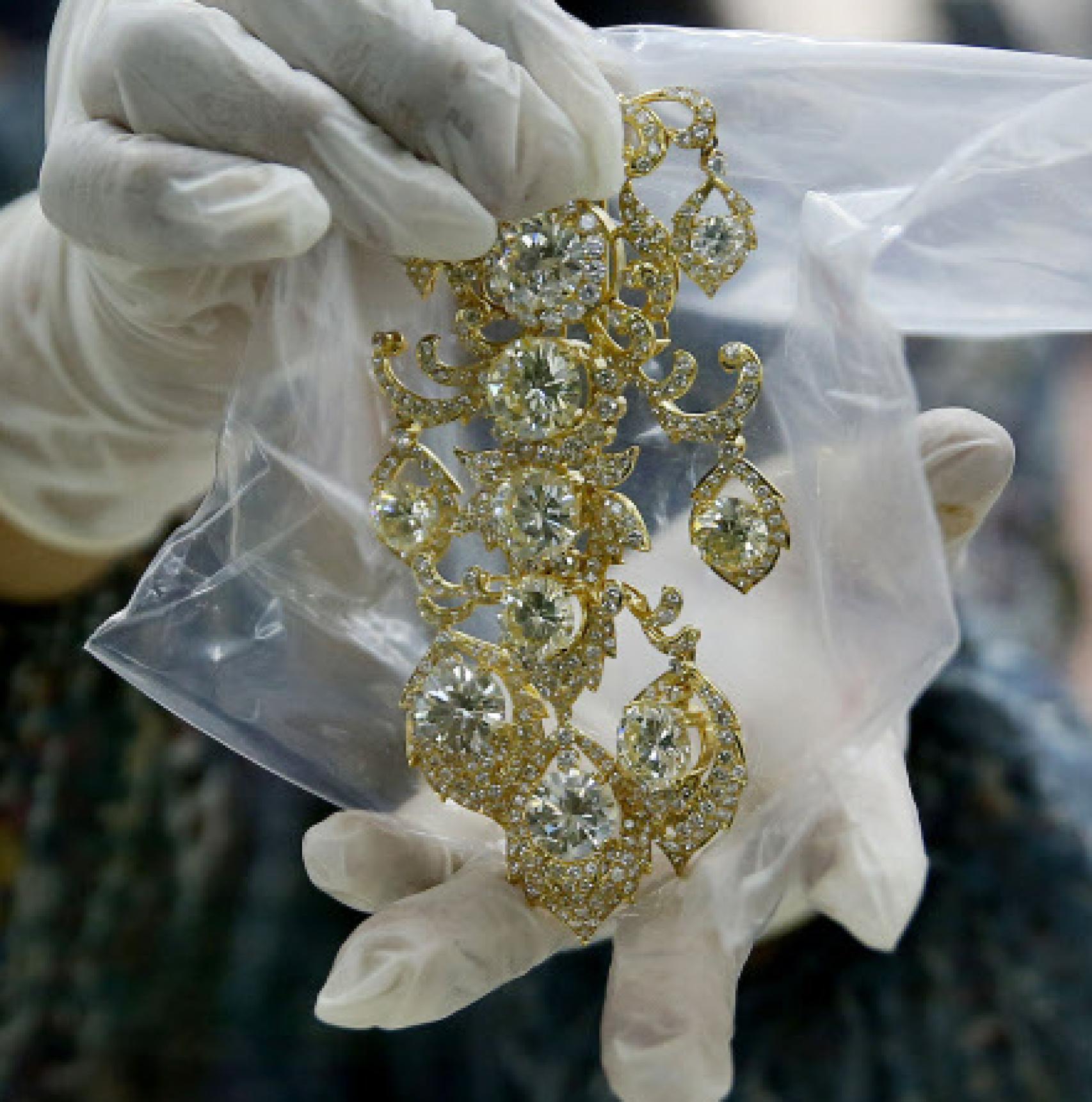 Joyas que poseía Imelda Marcos.