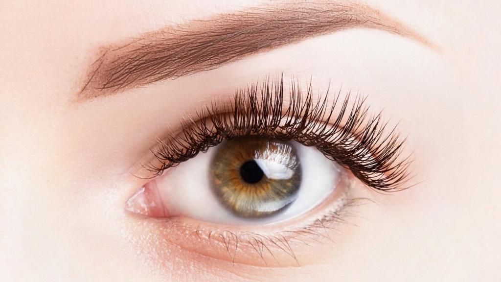 Unas pestañas bien cuidadas y con una longitud natural.