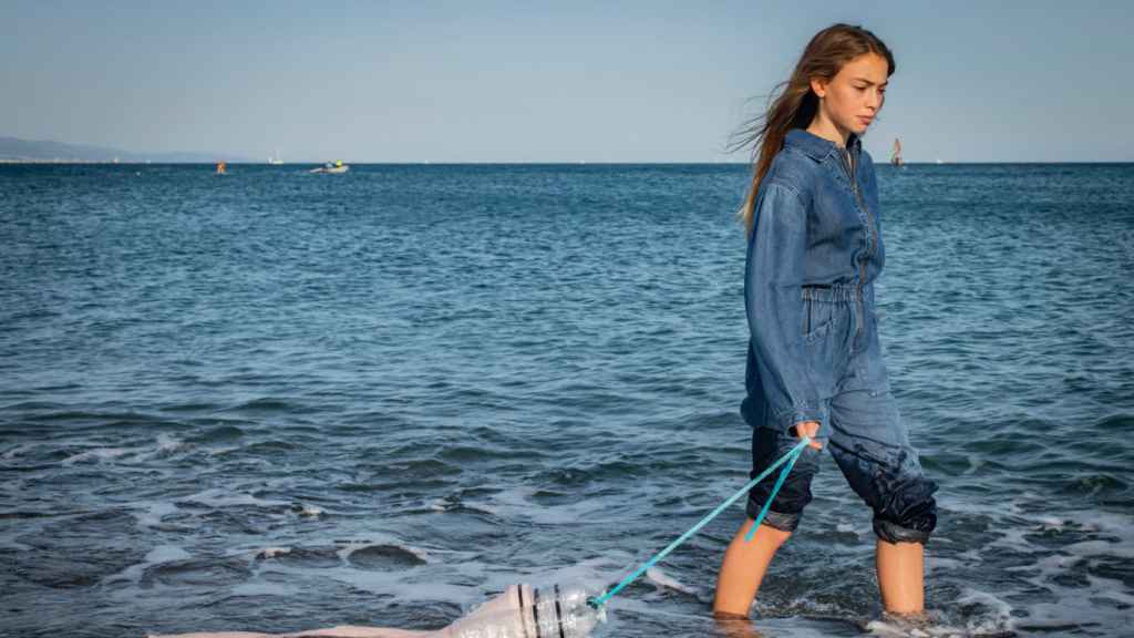 La activista Olivia Mandle colabora con Lush.