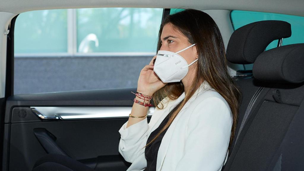 Una usuaria de la aplicación Cabify.