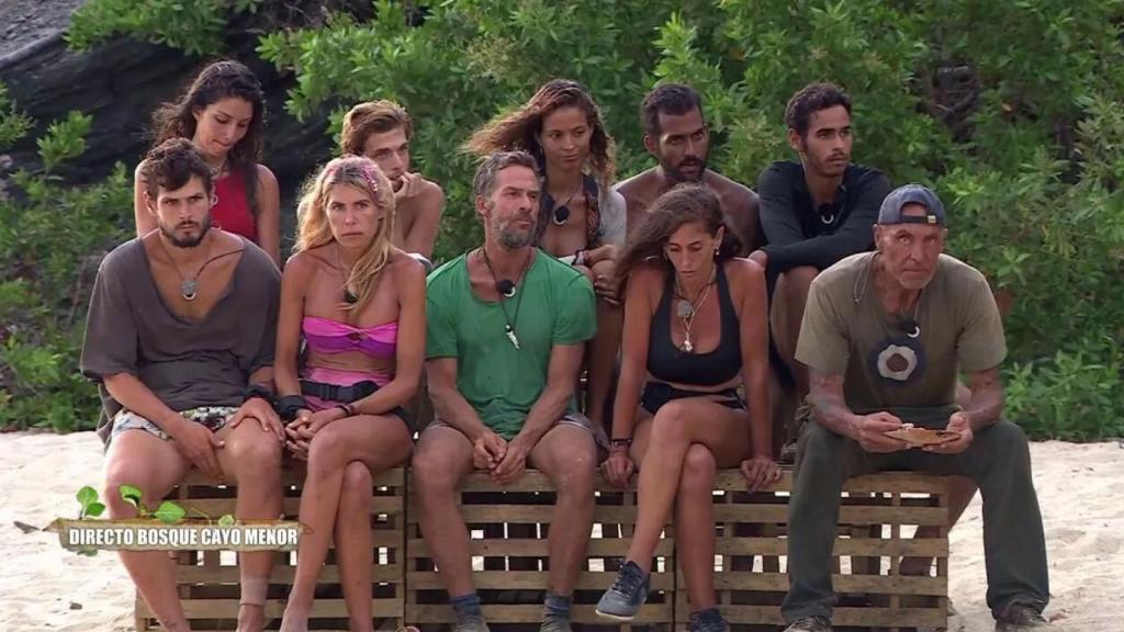 El público de ‘Supervivientes’ sanciona a Matamoros, Nacho y Mariana sin comer coco