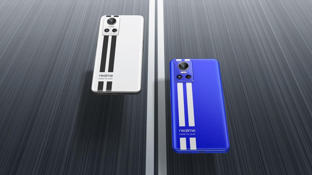 realme GT Neo 3 en azul y blanco