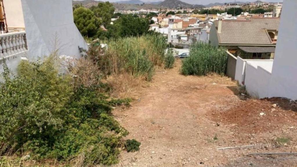 Imagen del estado actual del solar.