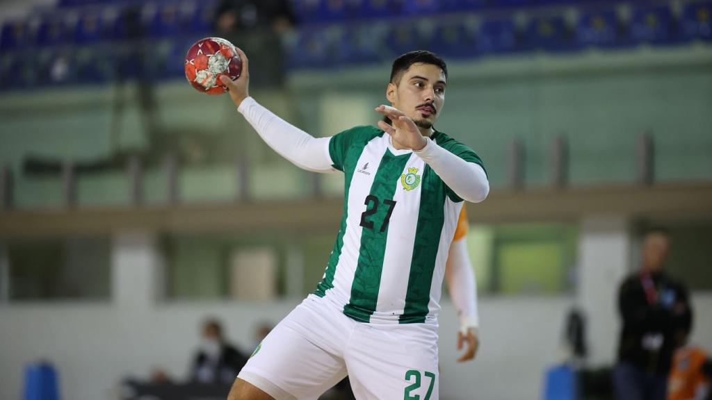 El portugués Santos  ha sido el segundo máximo goleador de la Liga portuguesa con 182 goles en 28 partidos.