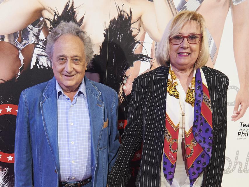 Pepe Carabias junto a su mujer en un evento público en abril de 2017.