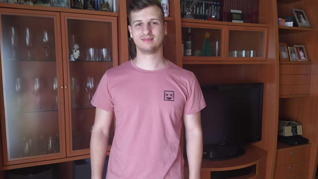 Sergio Eraso estrenando camiseta de Shein