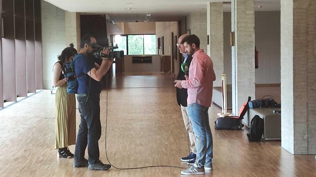 Periodistas de laSexta entrevistan a Igea