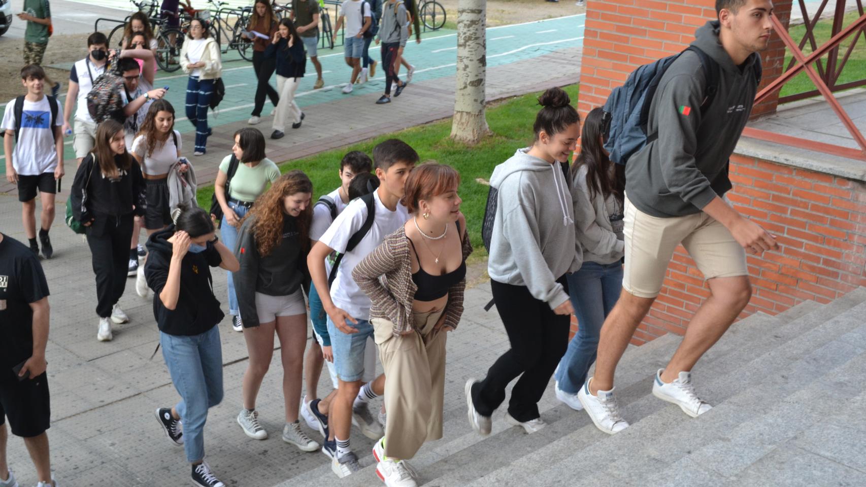 FOTOS | Pruebas de la EBAU 2022 en Valladolid