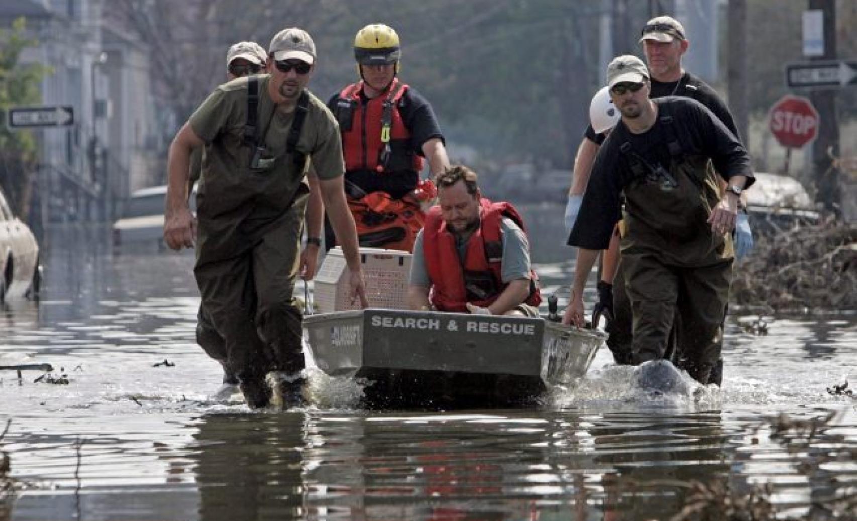 Foto de archivo tras el paso del huracán Katrina en Nueva Orleans.