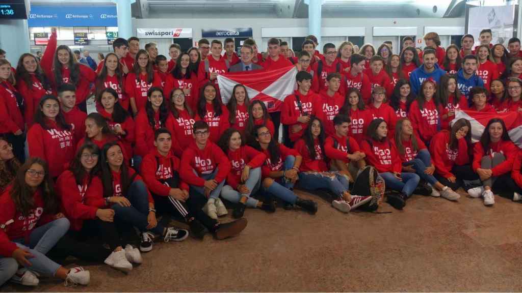 Alumnos del programa ‘Vigo en inglés’ a punto de despegar.