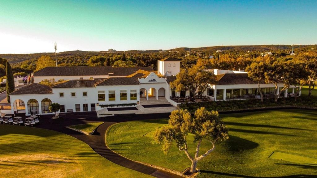 Casa club del Valderrama Golf.