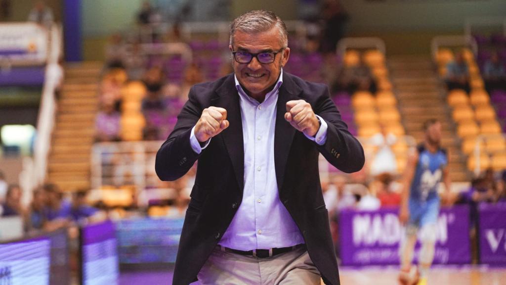 Paco García renueva por un año, con opción a otro, con el Real Valladolid