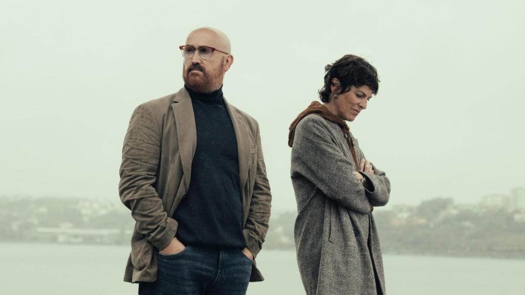 Los protagonistas de ‘Rapa’, Javier Cámara y Mónica López.