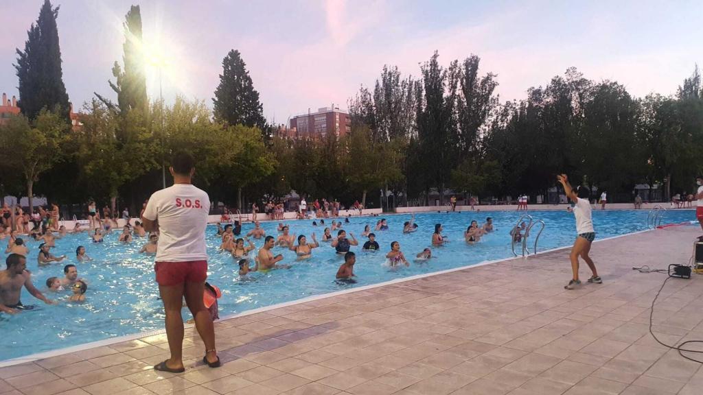 I Noche de las Familias en el Centro Deportivo Municipal Aluche