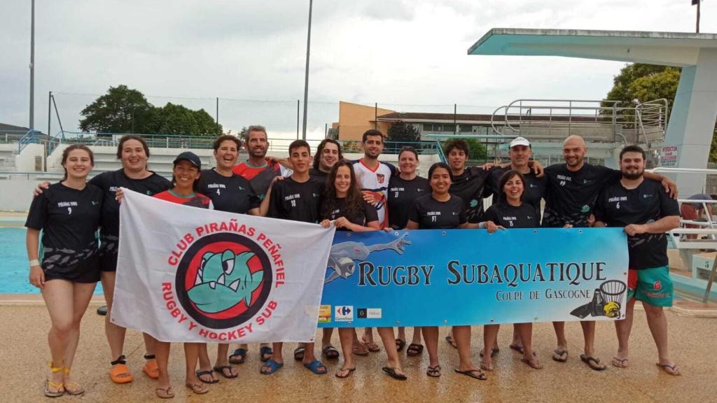 Miembros del Club Pirañas Peñafiel