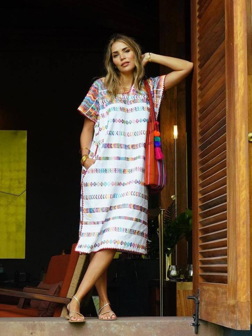 Rosanna Zanetti vestida con kaftán en una imagen de sus redes sociales.