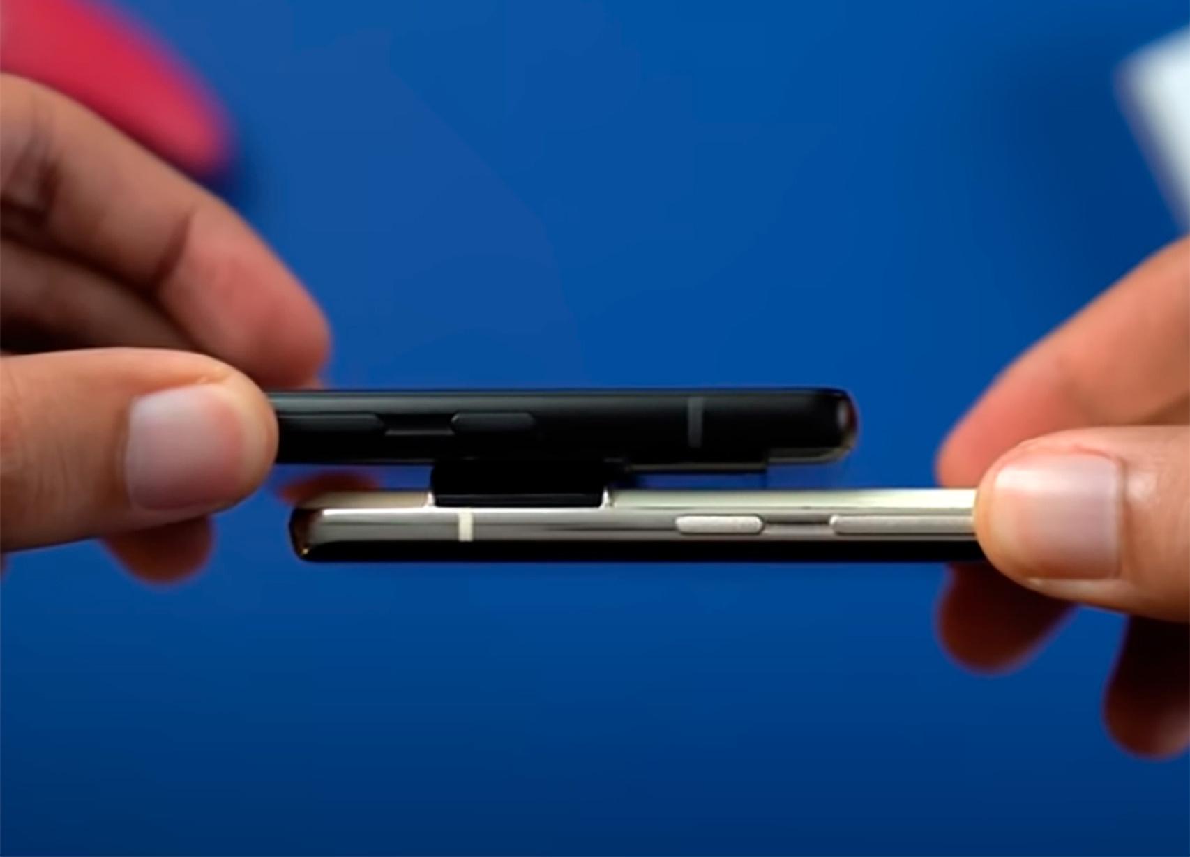 Comparando el grosor del Pixel 6a y Pixel 6 Pro