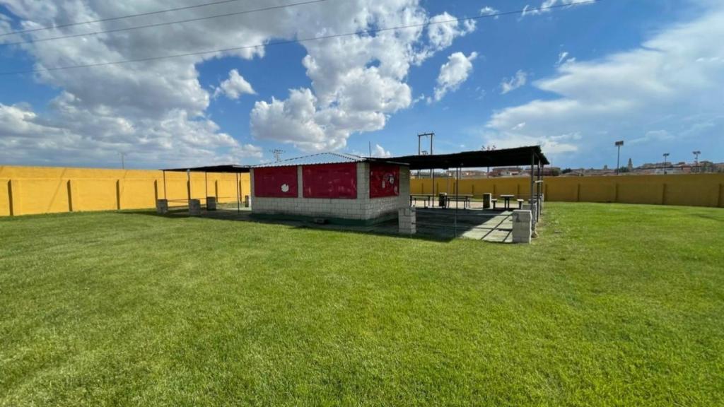 El Ayuntamiento de Toro abre el plazo para explotar el bar de la piscina