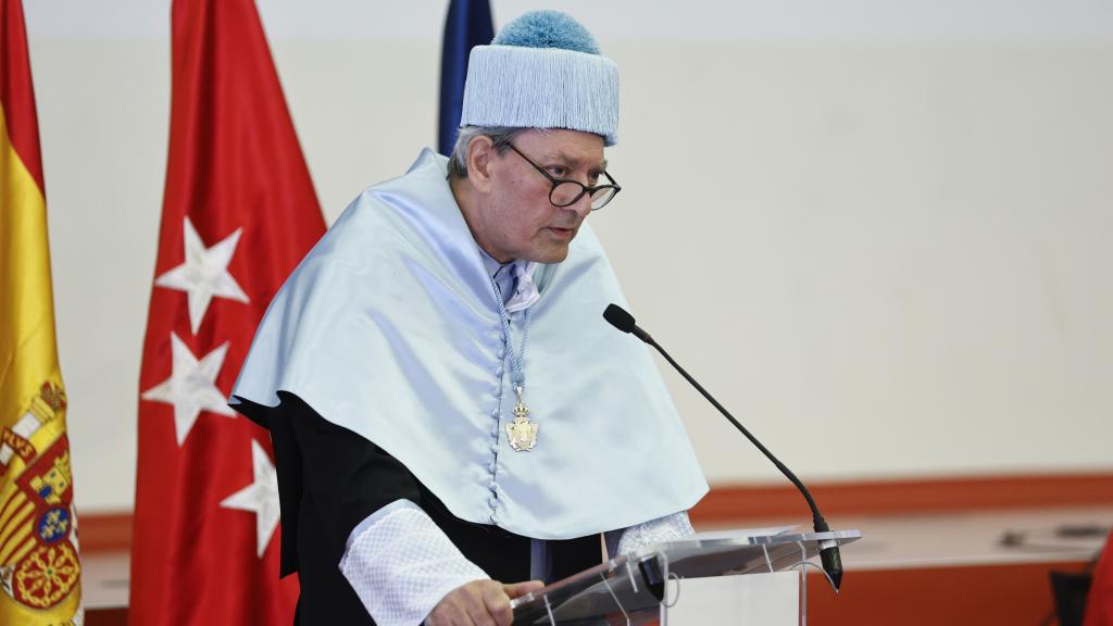 Paul Auster, durante su intervención. EFE / Rodrigo Jiménez