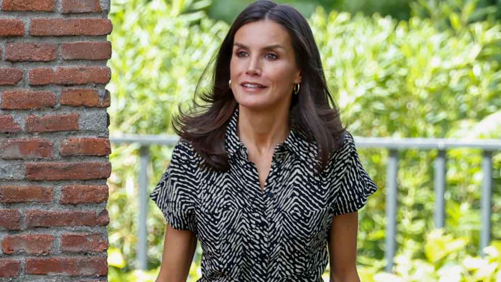 La reina Letizia llegando este viernes a su reunión con el Patronato de la Residencia de Estudiantes.