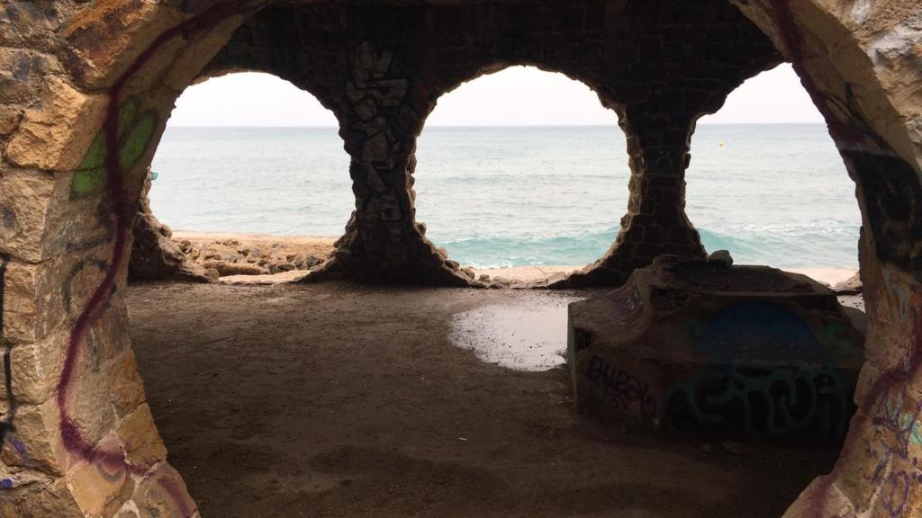 Interior del club social.