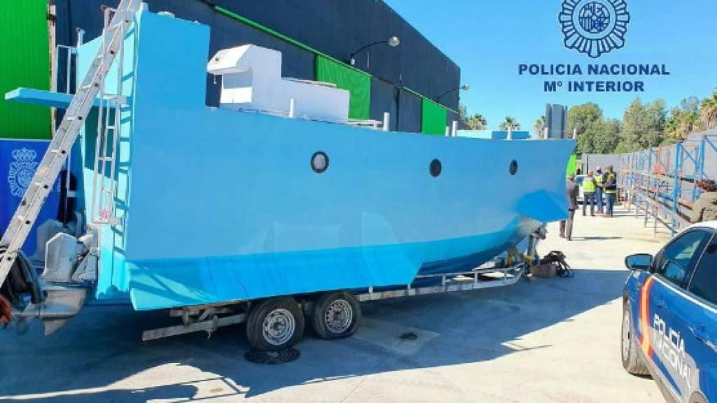 Narcosubmarino hallado en Monda.