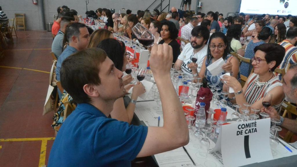 Imagen del comité de cata en los Premios Envero