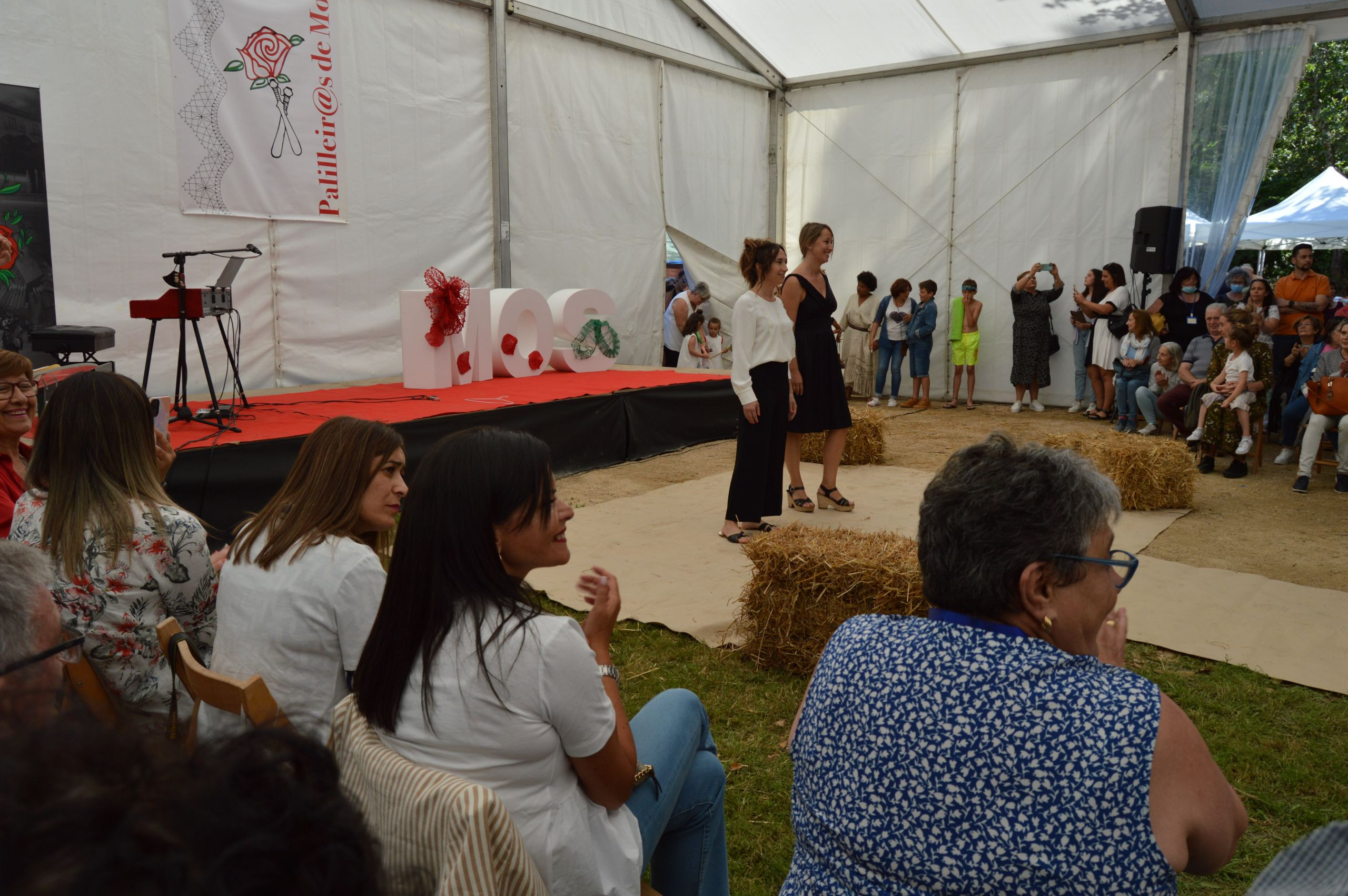 Varias imágenes de la XIV Edición de la Xuntanza de Palilleiras de Mos (Concello de Mos).