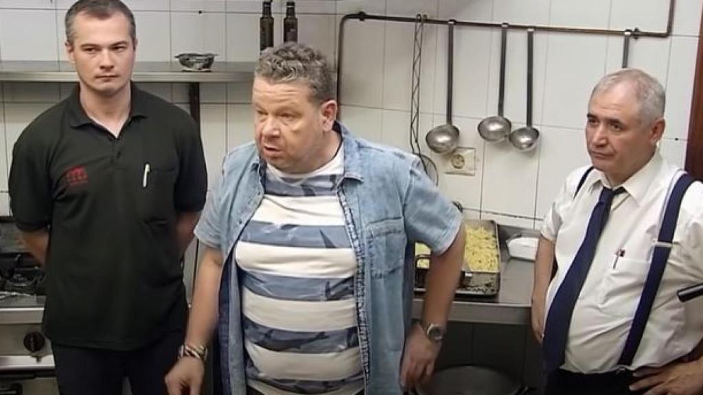 Chicote, echando la bronca a Montse