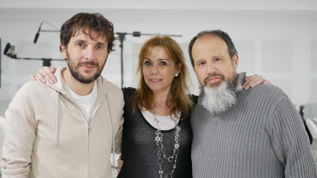 'Molo' Cebrián junto a Mónica González y Luis Muiño