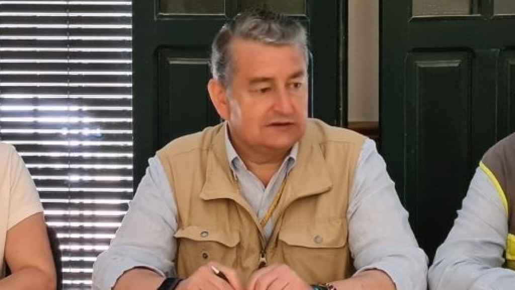 El viceconsejero de Presidencia, Antonio Sanz, durante una reunión del plan Romero.