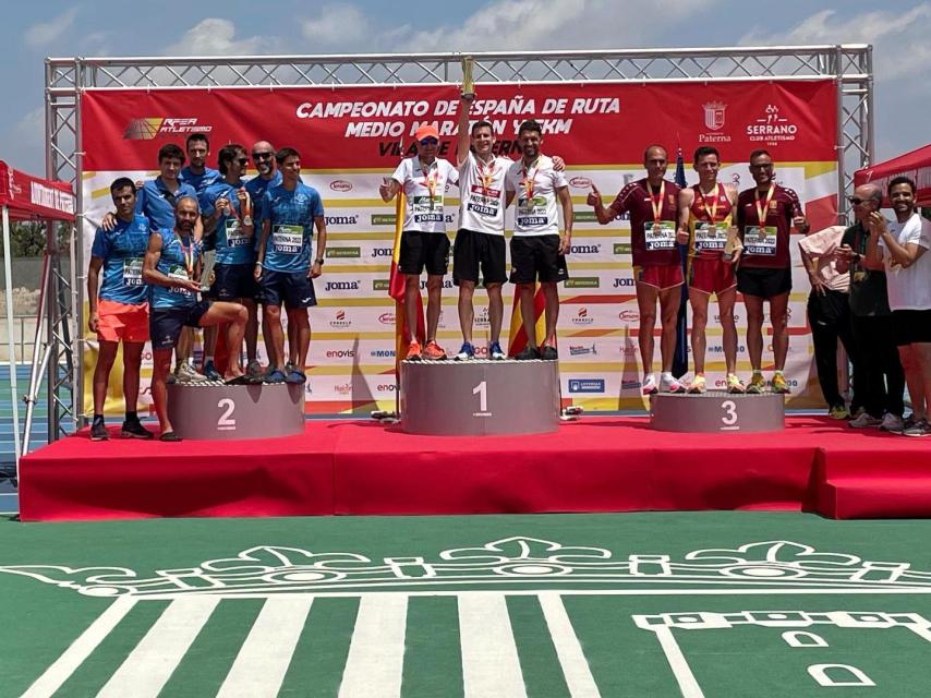 Algunos de los galardonados del Vino Toro Caja Rural este fin de semana.