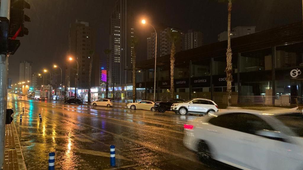 La tormenta también ha pasado por Benidorm este martes.