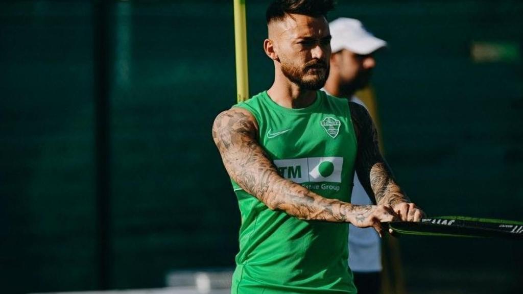 El capitán del Elche Josan analiza la situación de entradas y salidas del equipo antes del inicio oficial de temporada.
