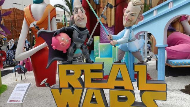 La batalla real en la Hoguera de Alicante con una mayor presencia política entre sus ninots.