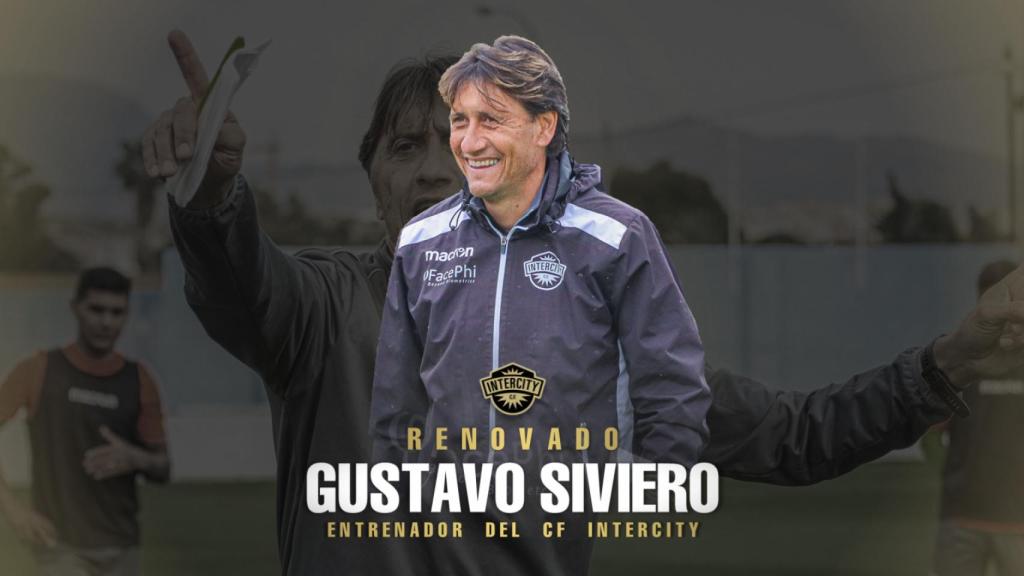 Gustavo Siviero, en el cartel que confirma su renovación como técnico del Intercity.