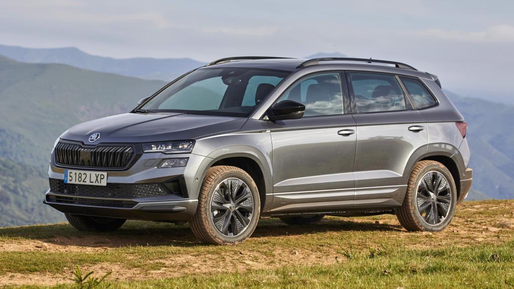 El Skoda Karoq es un coche cómodo, práctico y con gran capacidad interior.