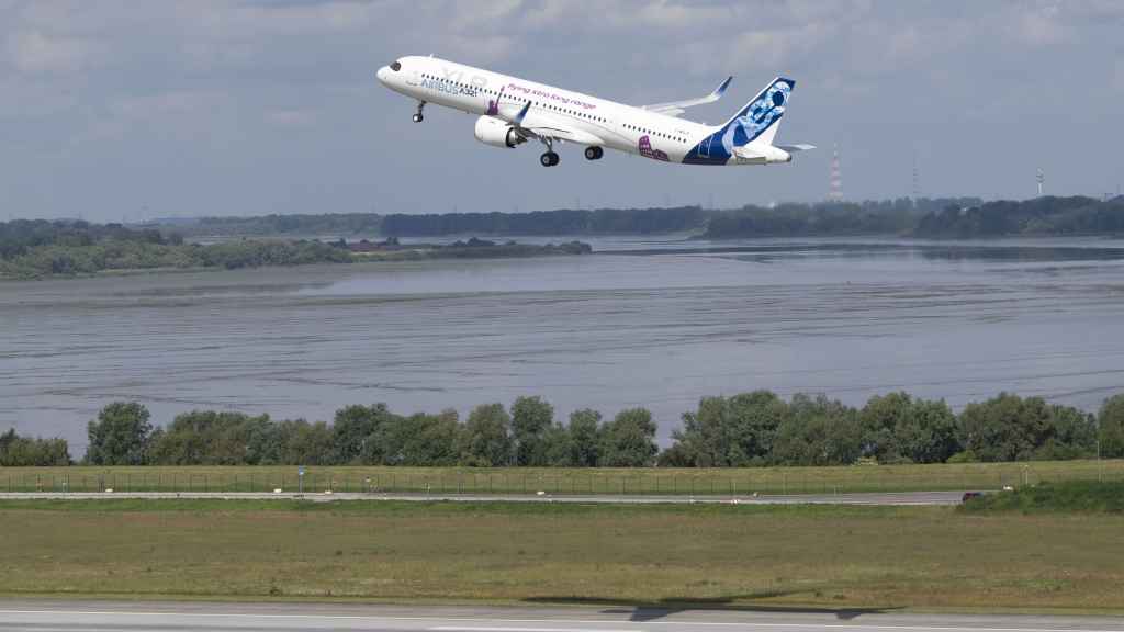 Primer despegue de un A321XLR de Airbus.