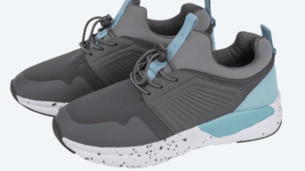 Zapatillas deportivas de ALDI.
