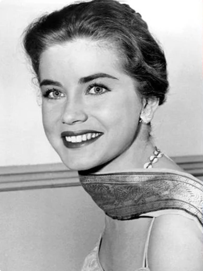 Una imagen de una joven Dolores Hart.